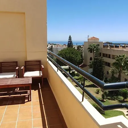 דירה Corner Sea View Penthouse With 95m² Terraces