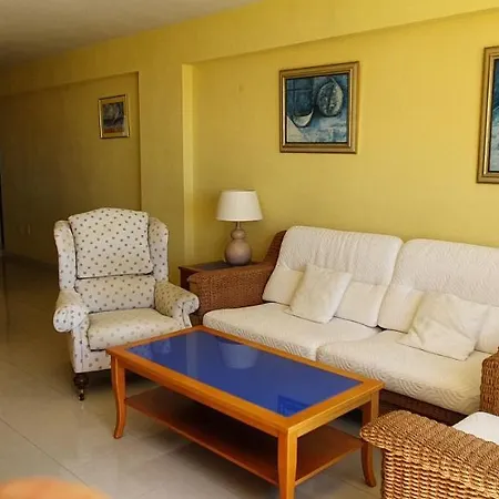 Corner Sea View Penthouse With 95m² Terraces דירה *