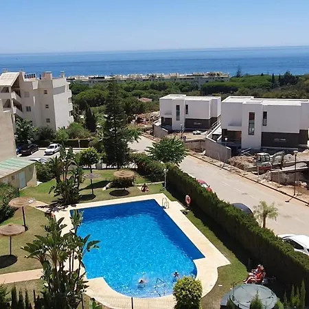 Corner Sea View Penthouse With 95m² Terraces * מארבלה